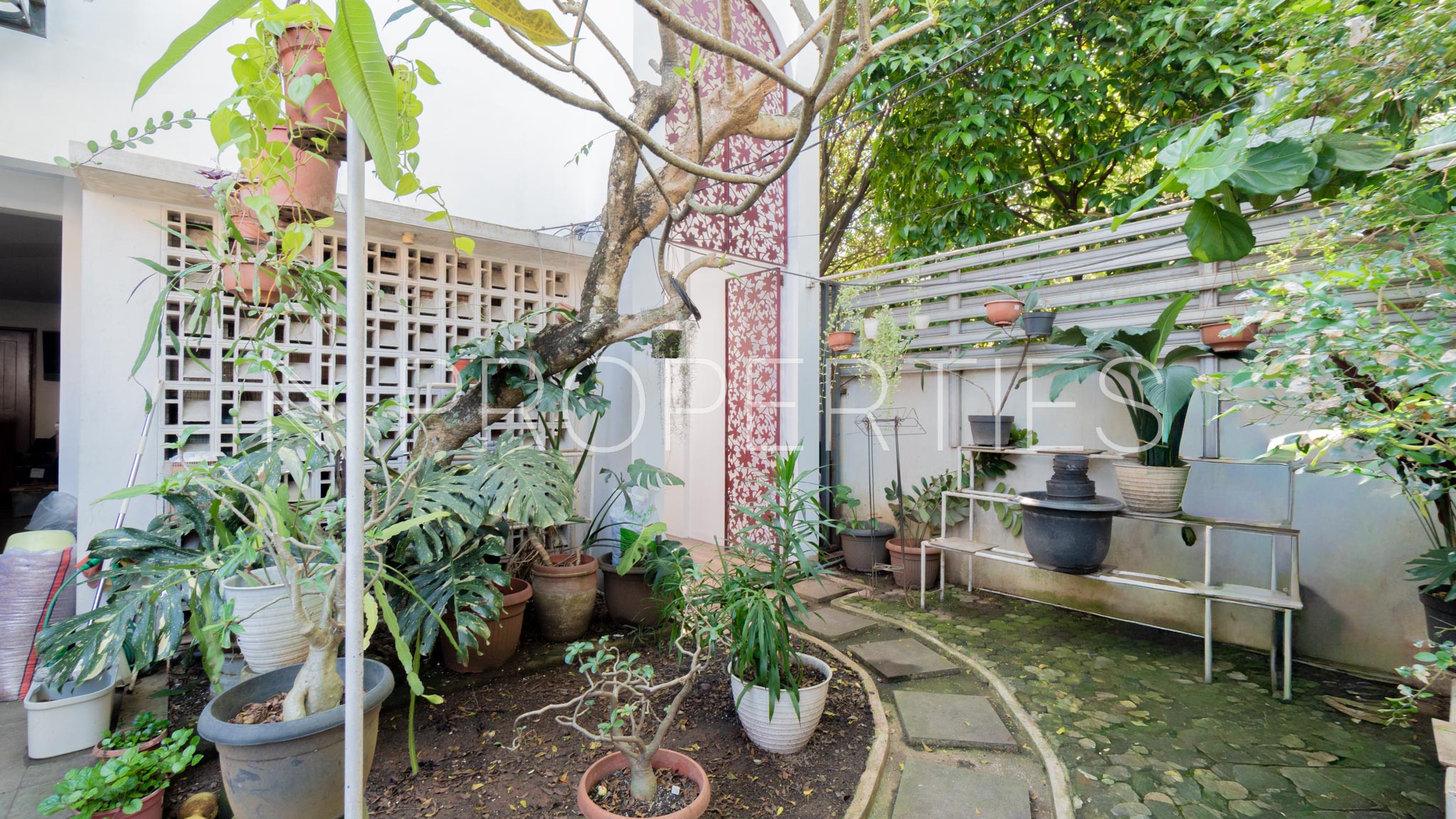 Modern 3BR Family House in Cilandak