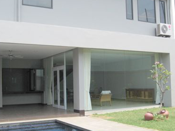 Well-Proportioned 4BR at Cilandak House