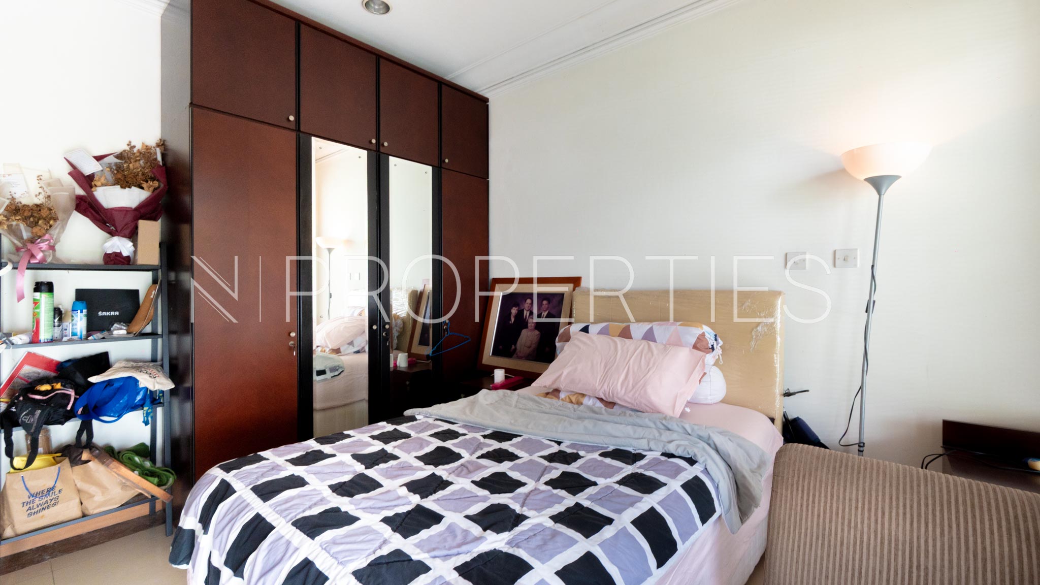 Fully Furnished 4BR Residence – Kebayoran Baru