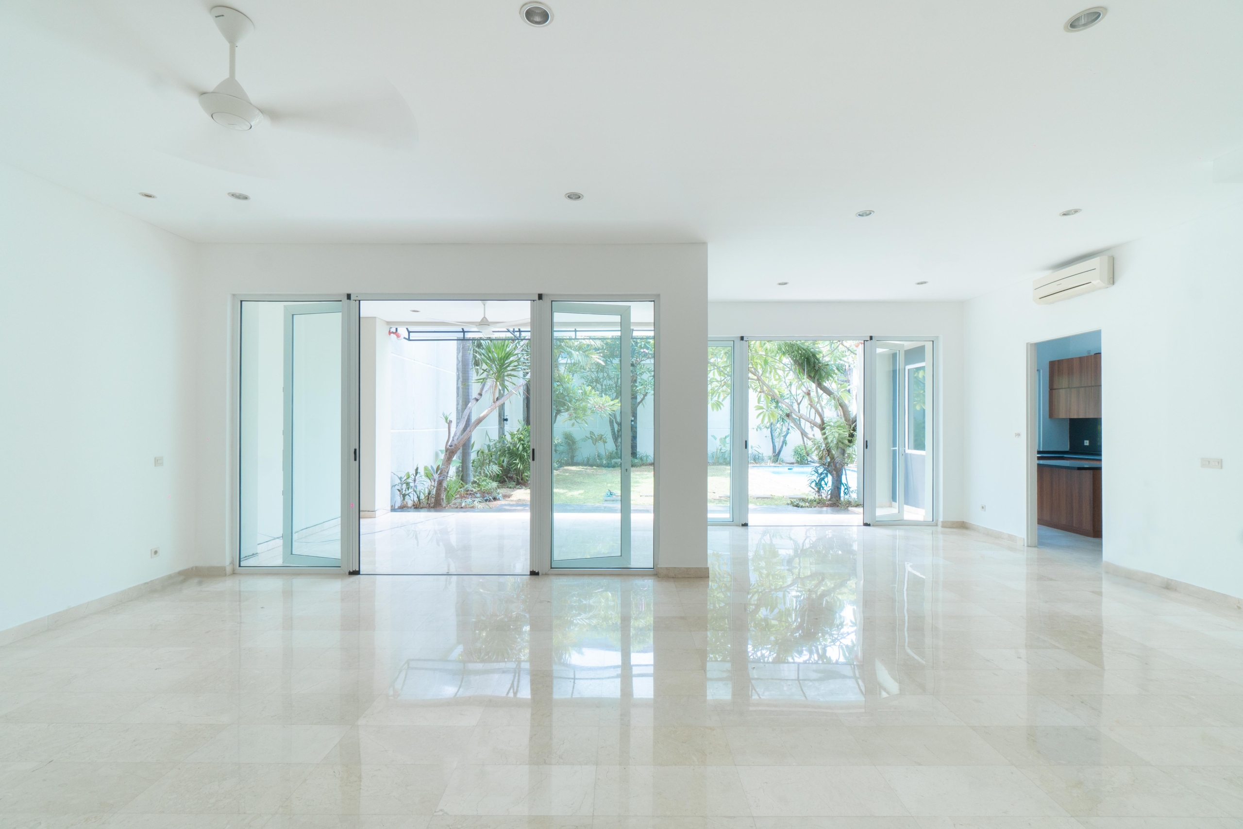 CLD550 JALAN BENDA 8E – LOLO – 003 Cilandak – Prestigious and Luxury 4BR House