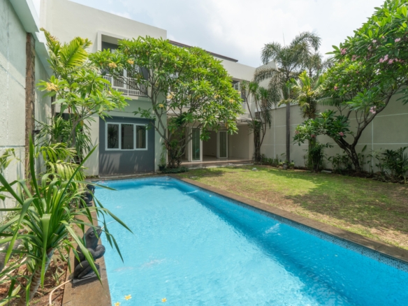 Cilandak – Prestigious and Luxury 4BR House