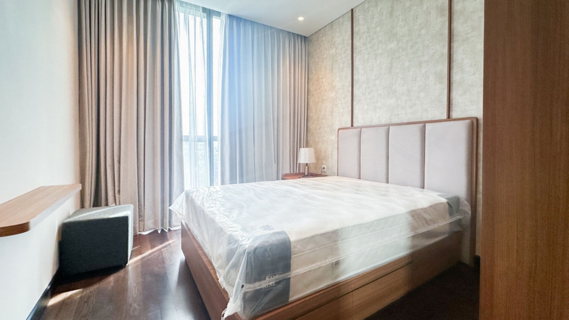Casa Domaine-2BR-Bedroom Smart 2BR City Apartment Designed for Executive Living at Casa Domaine
