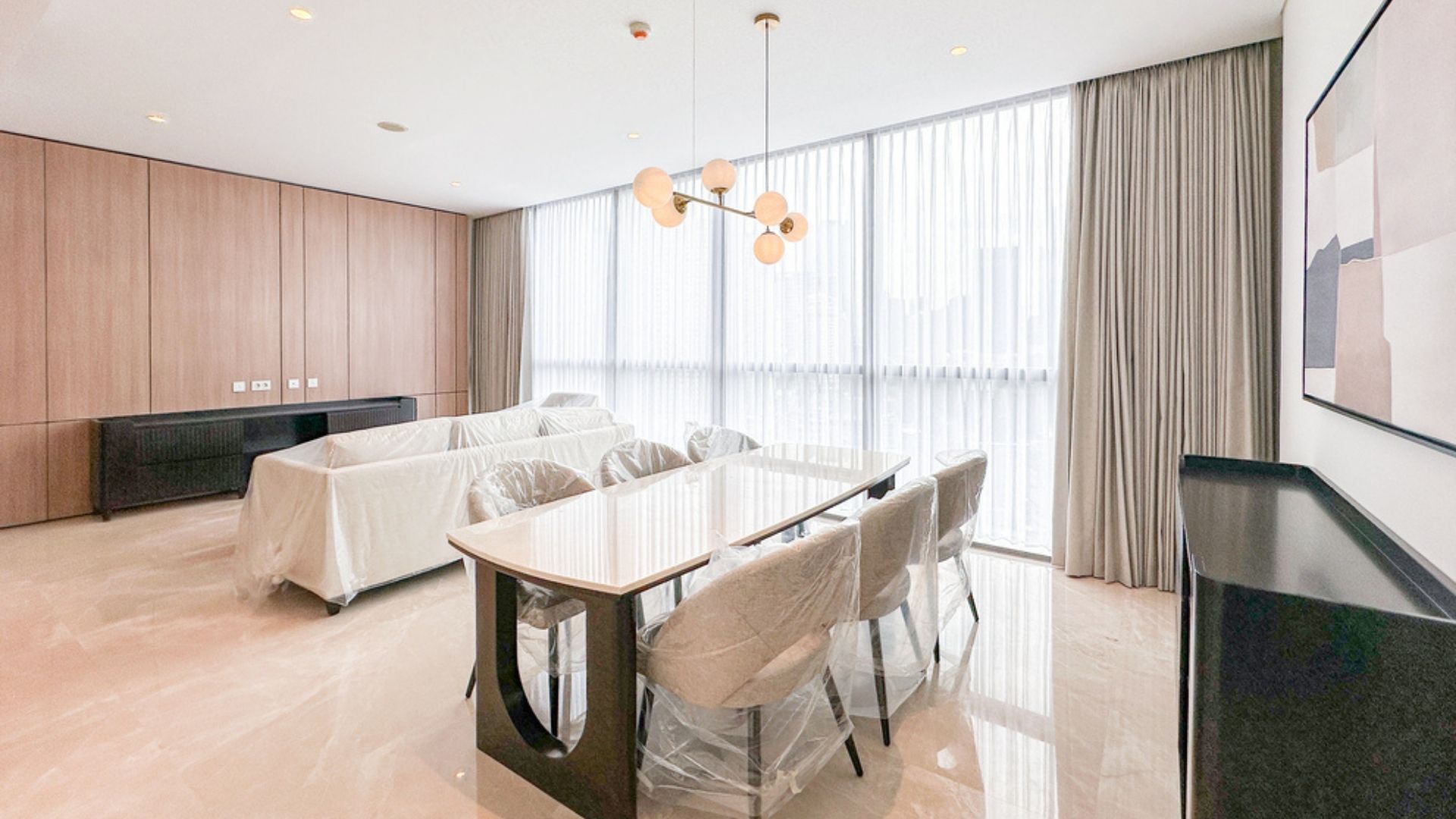 Casa Domaine-2BR-Dining Room Modern 2BR Residence for Expat Living in Jakarta CBD at Casa Domaine