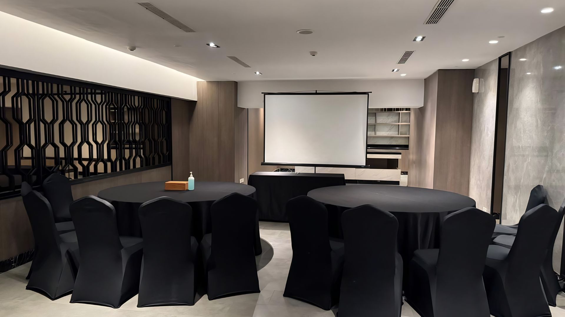 Function Room – Casa Domaine Grand 4BR Family Residence in Jakarta’s Prime CBD Area
