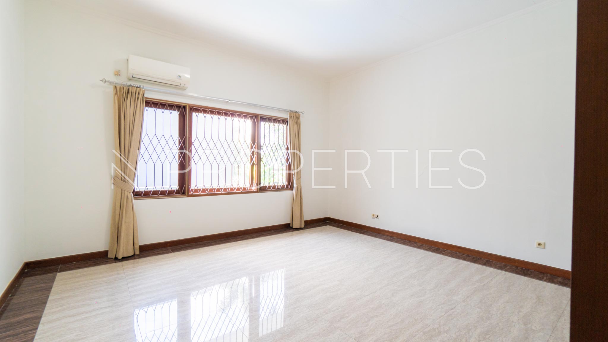 GAHARU IV-6BR-BEDROOM 4 (1) Expansive 6BR Family Estate at Cilandak