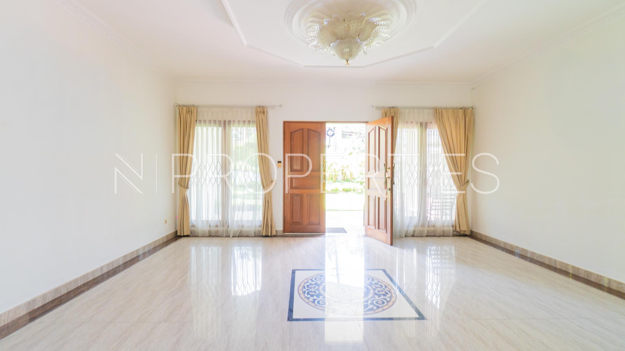 GAHARU IV-6BR-LIVING AREA 1 Expansive 6BR Family Estate at Cilandak