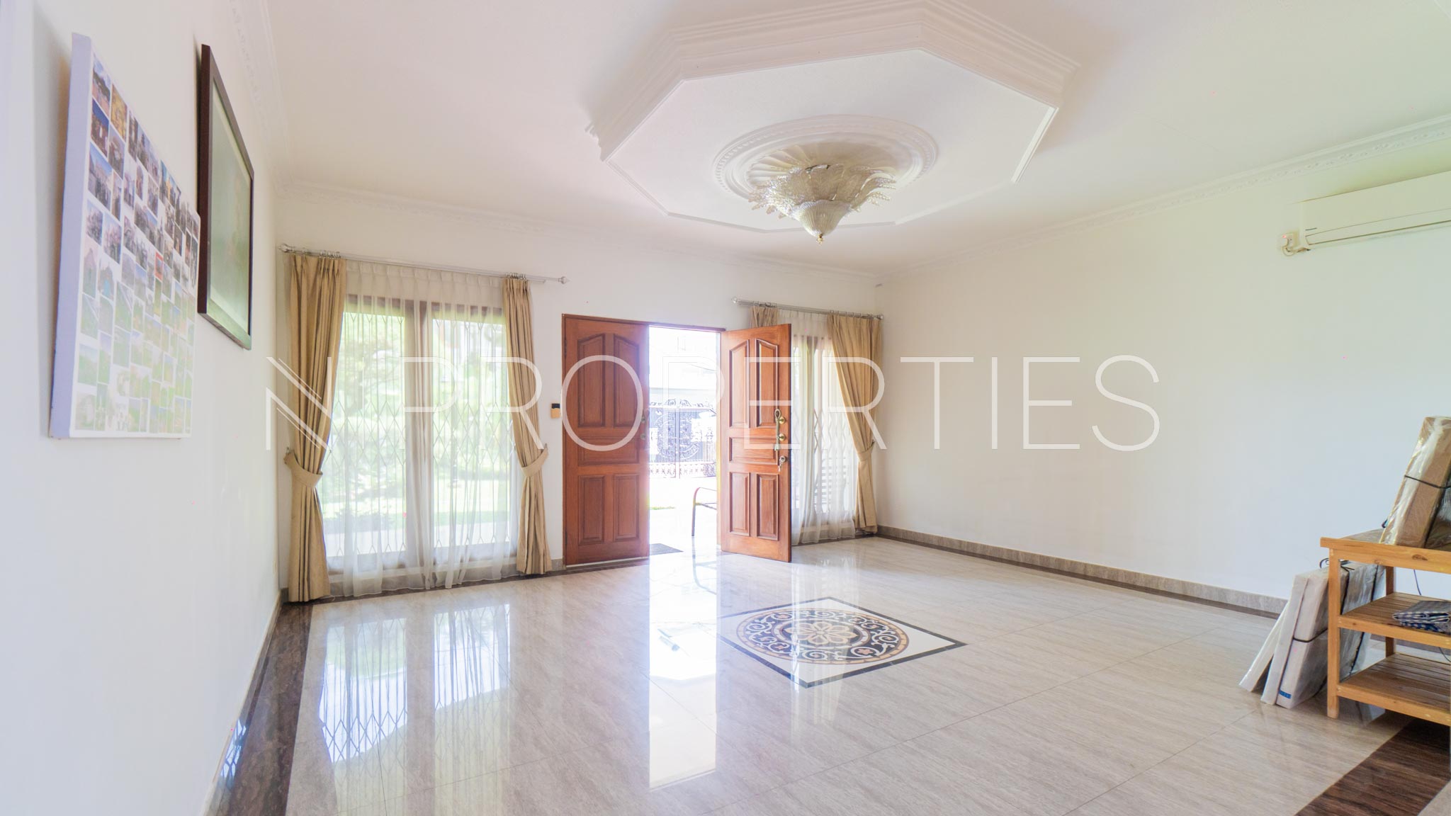 GAHARU IV-6BR-LIVING AREA 2 Expansive 6BR Family Estate at Cilandak