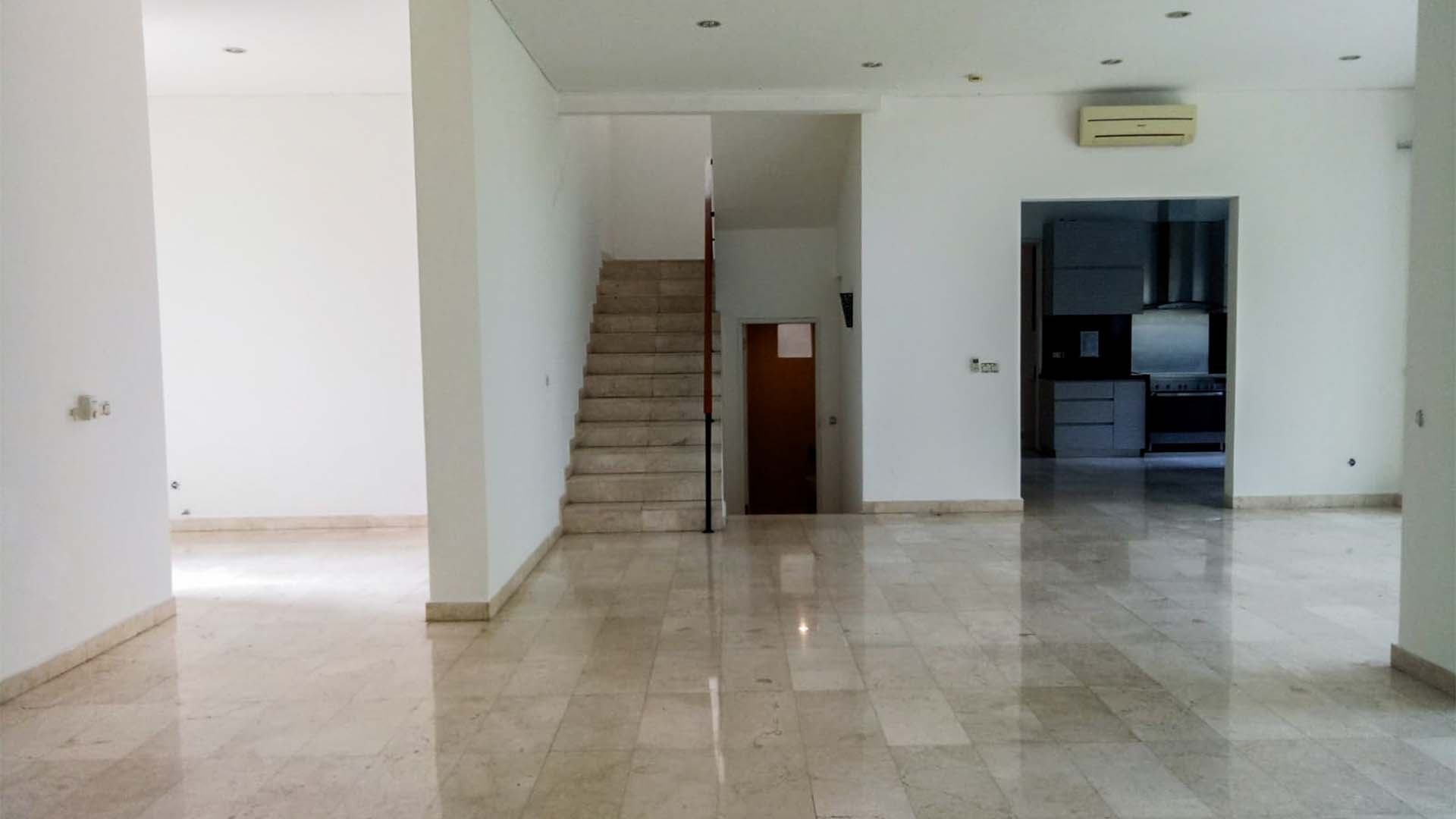 KAV F-4BR-LIVING AREA 2 Cilandak – Functional Premium 4BR House