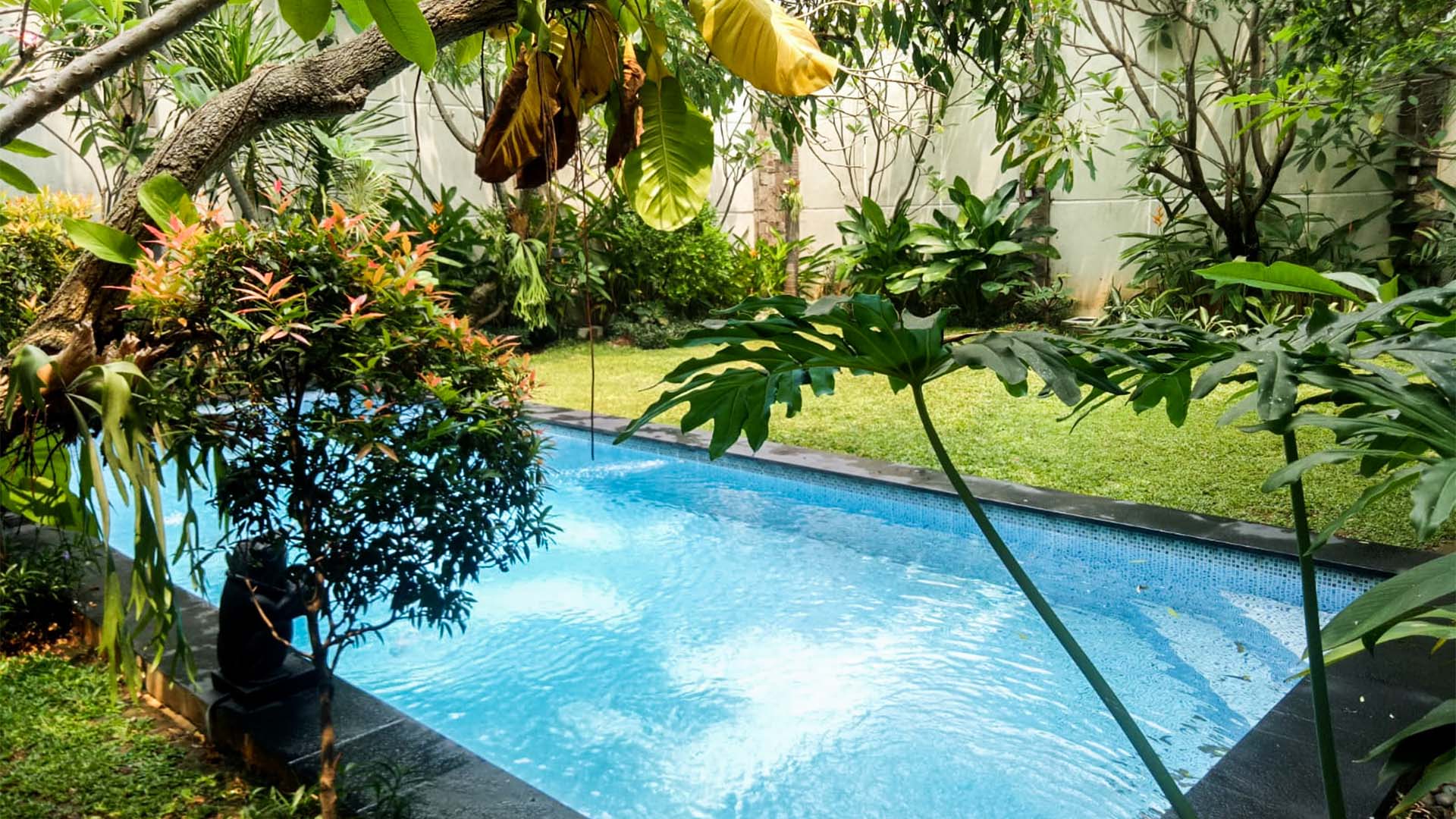 KAV F-4BR-SWIMMING POOL 2 Cilandak – Functional Premium 4BR House