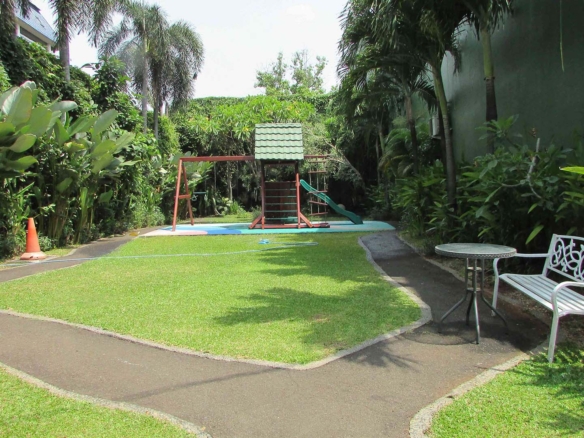 Cilandak – Stylish and Luxury 4BR House