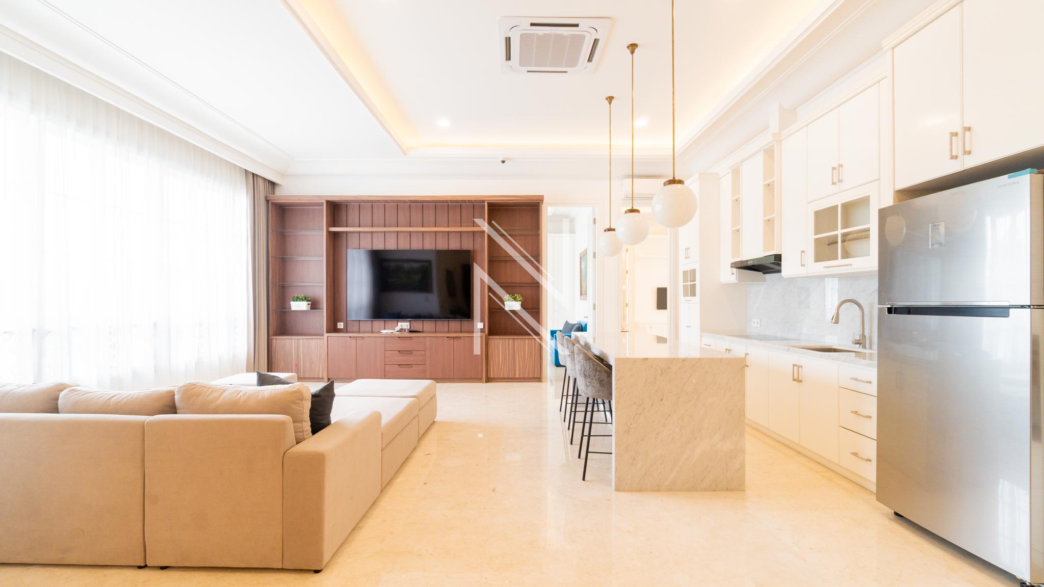 Expansive 6BR Home for Family Living