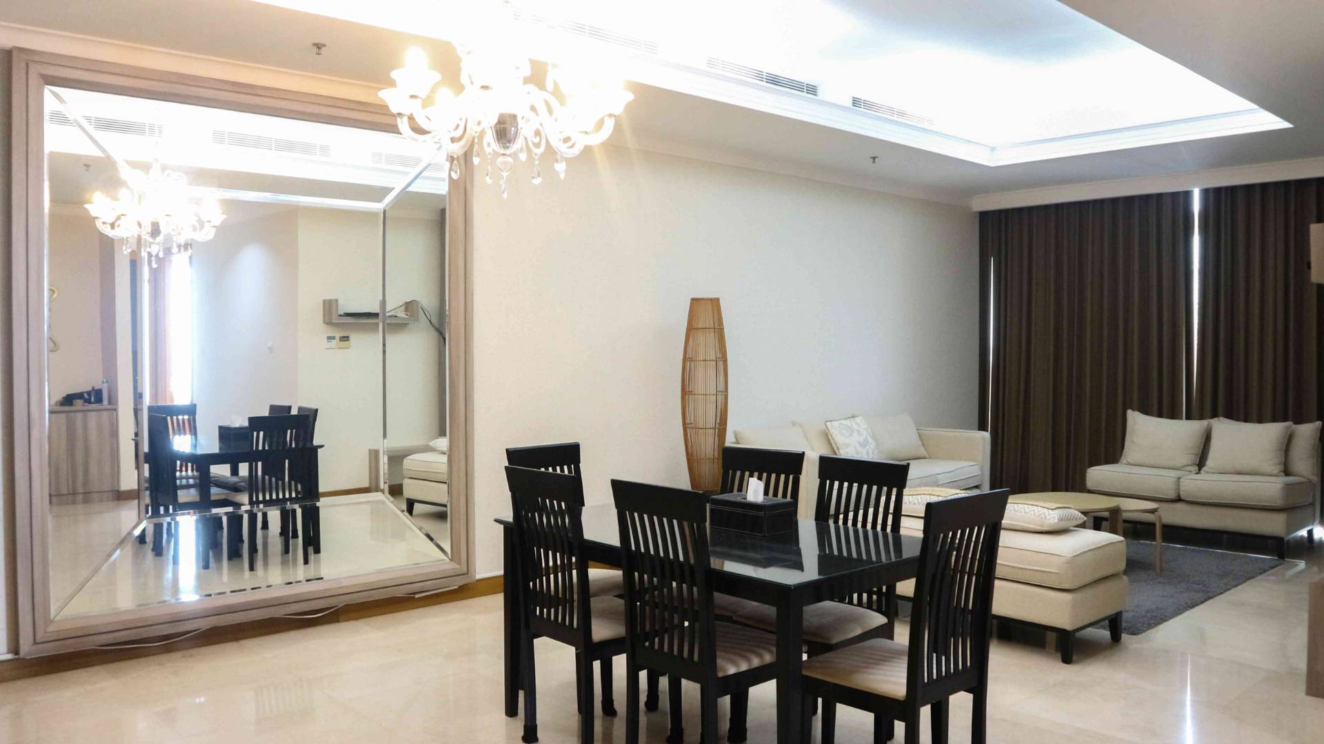 KEMPINSKI PRIVATE RESIDENCE-2BR-DINING & LIVING AREA First Class 2BR – Kempinski Private Residence