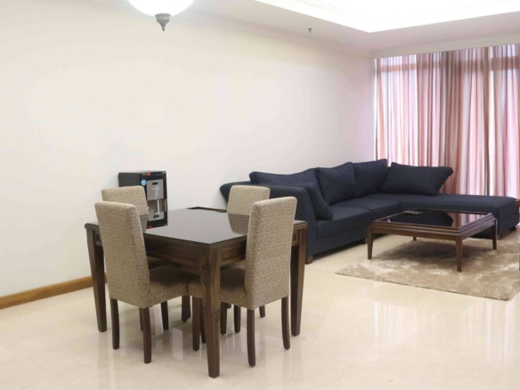 KEMPINSKI PRIVATE RESIDENCE-2BR-LIVING & DINING AREA