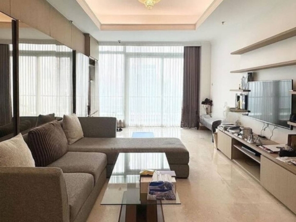KEMPINSKI PRIVATE RESIDENCE-2BR-LIVING ROOM WITH A WINDOW