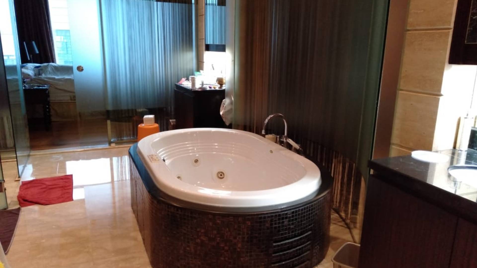 KEMPINSKI PRIVATE RESIDENCE-3BR-MASTER BATHROOM Comfort 2BR at Kempinski Private Residence