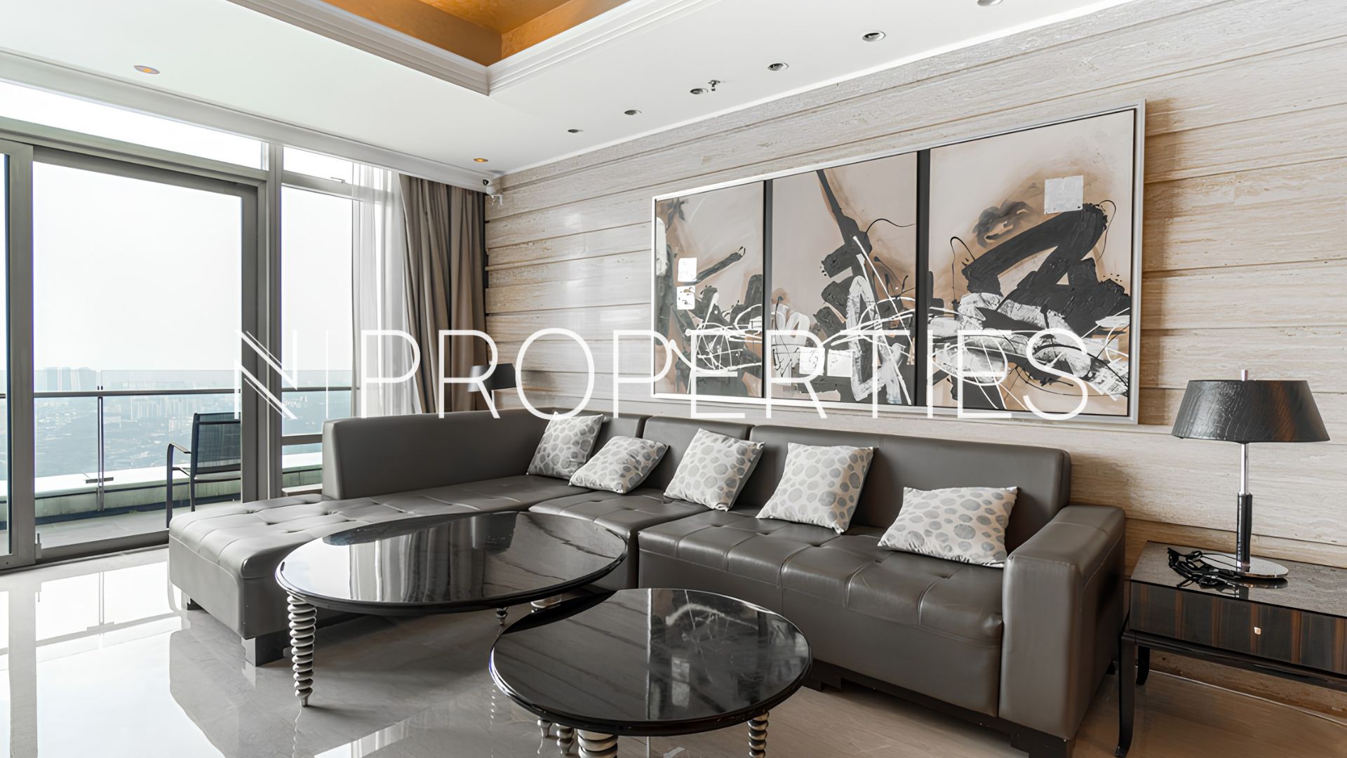 Kempinski 46F – Living Area Prestigious Family Residence at Kempinski Private Residence 4BR with Exceptional Space at Bundaran HI