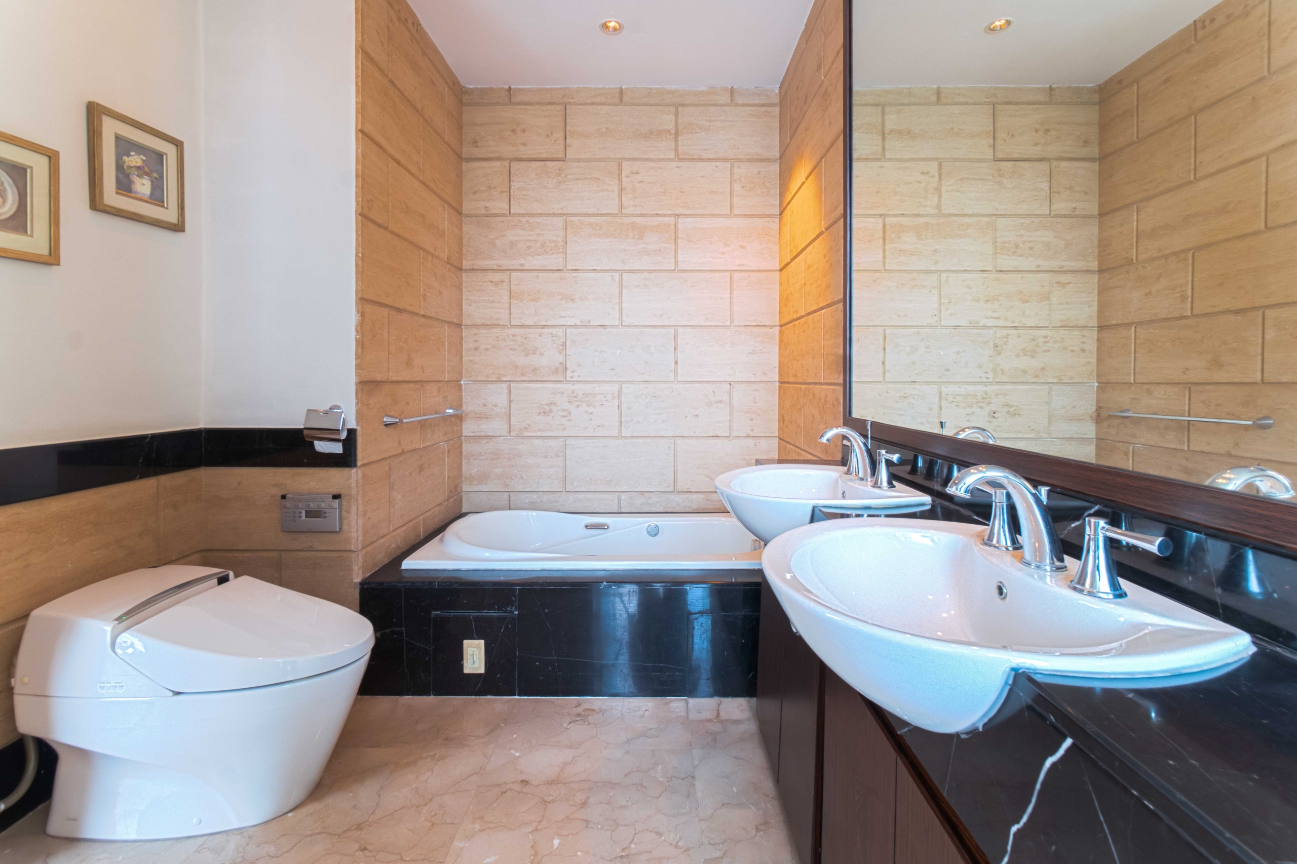 Strategic 2BR Apartment – Kempinski Private Residence