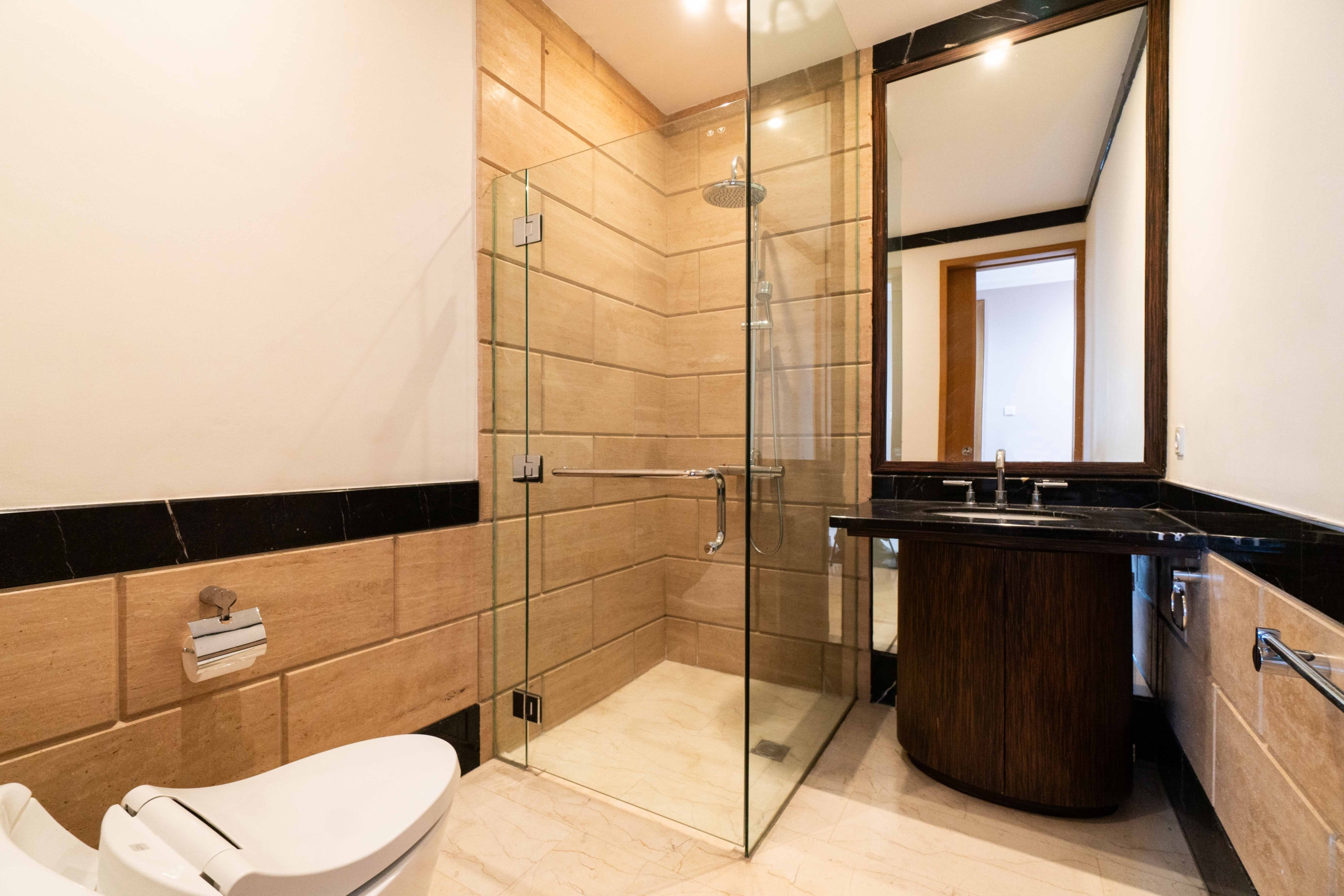 Strategic 2BR Apartment – Kempinski Private Residence