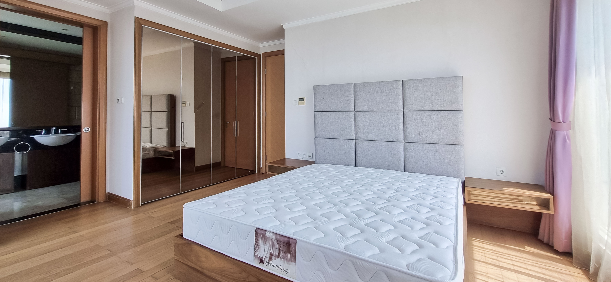 Kempinski Private Residence-2BR-Bedroom Exclusive CBD Apartment at Kempinski Private Residence with Exceptional Space