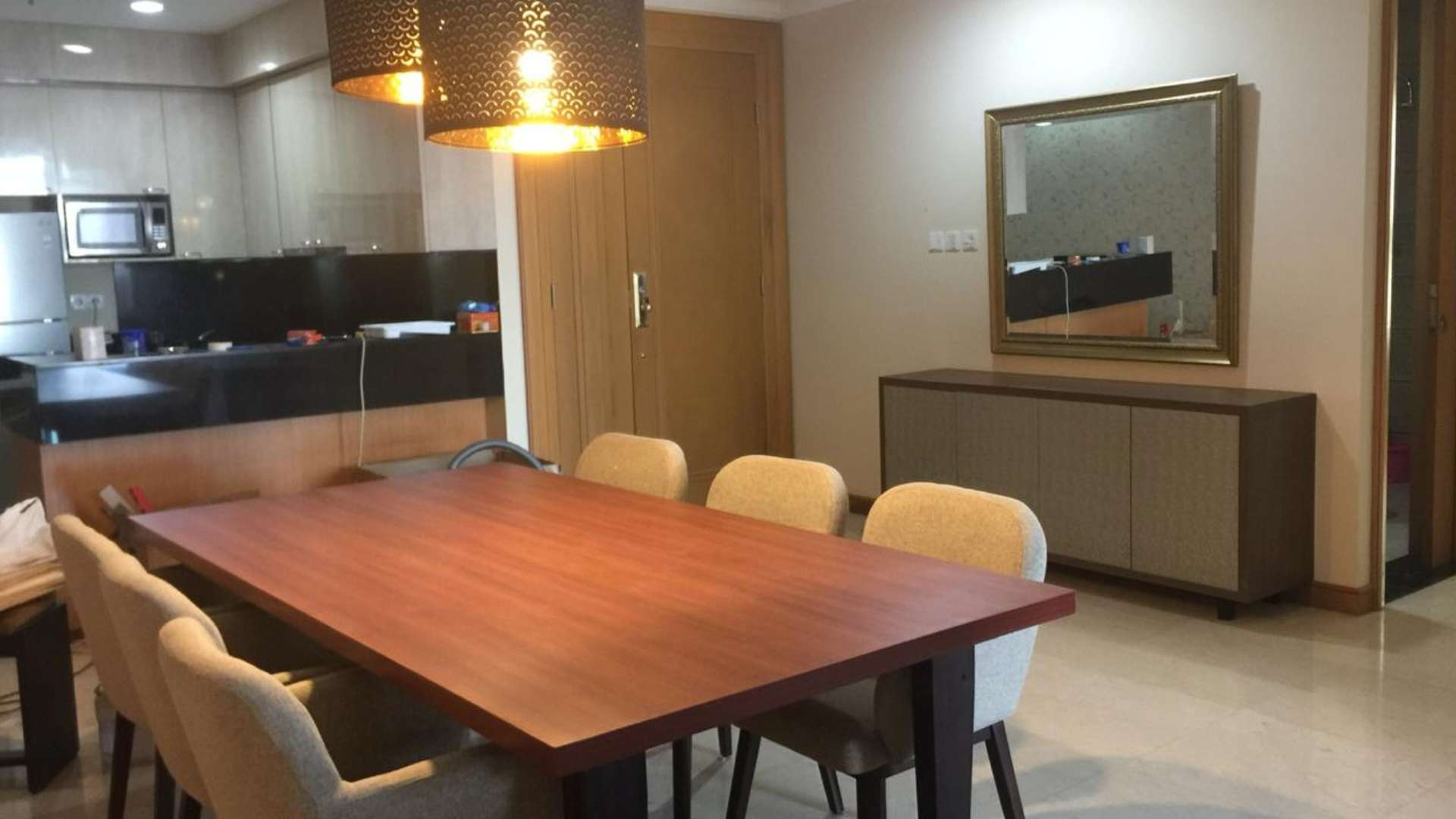 Kempinski Private Residence-2BR-Dining Area Kempinski Private Residence 2BR – Elegant Large-Format Living in Jakarta’s Prime CBD