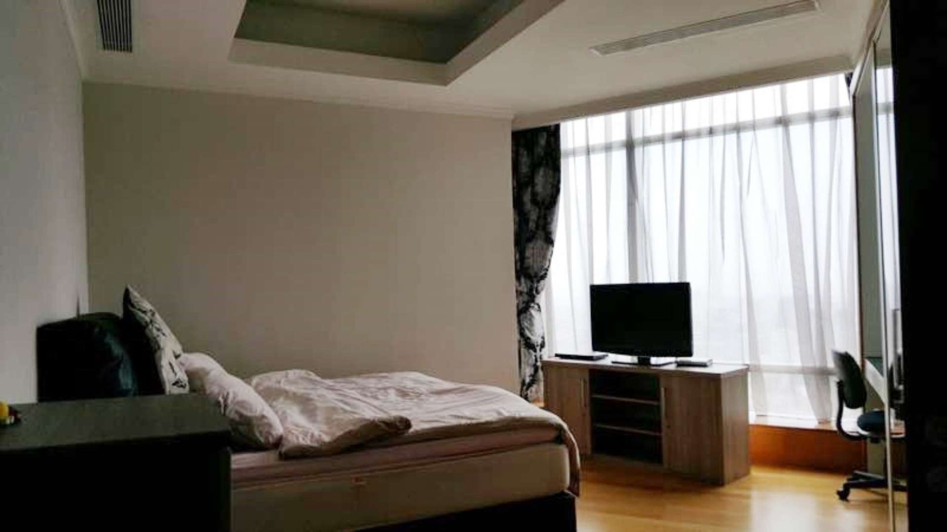 Kempinski Private Residence-2BR-Master Bedroom Premium Two-Bedroom Kempinski Private Residence with Rare CBD Scale