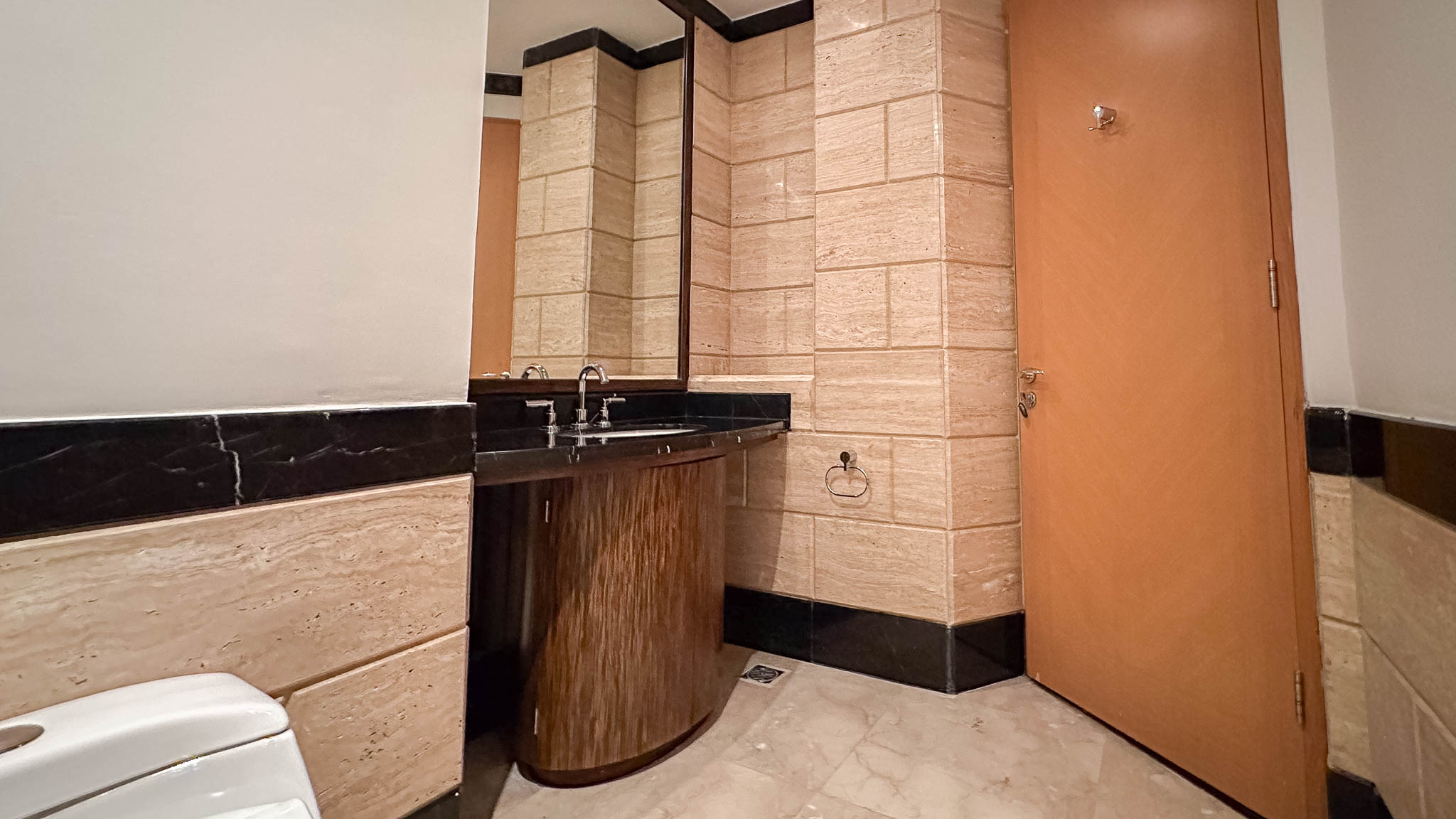 Kempinski Private Residence-2BR-Toilet interior A Rare Large-Scale Apartment for Refined City Living – Kempinski Private Residence 4BR