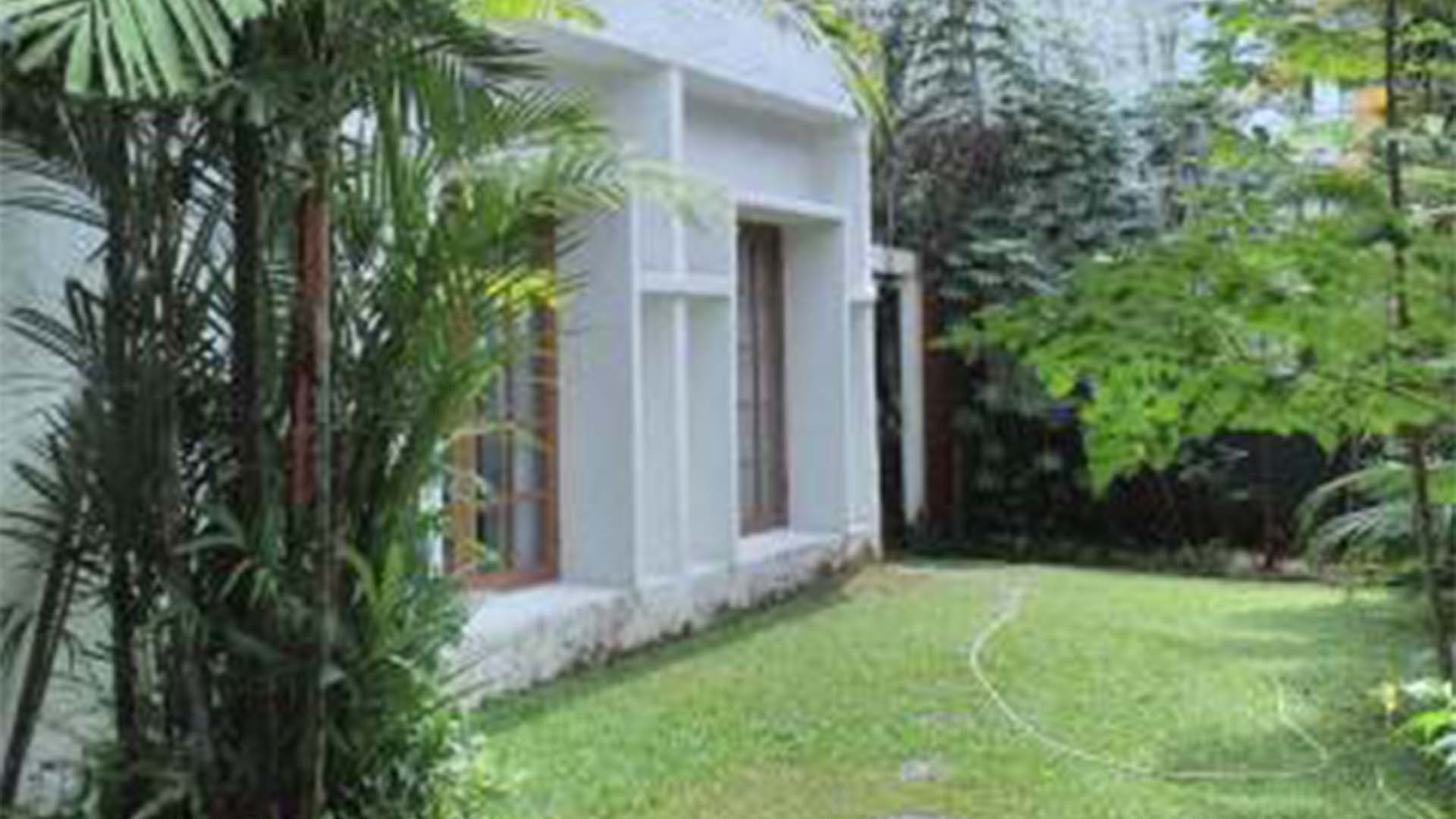 MIKASA B2-4BR-GARDEN Spacious 4BR Family Residence at Kuningan