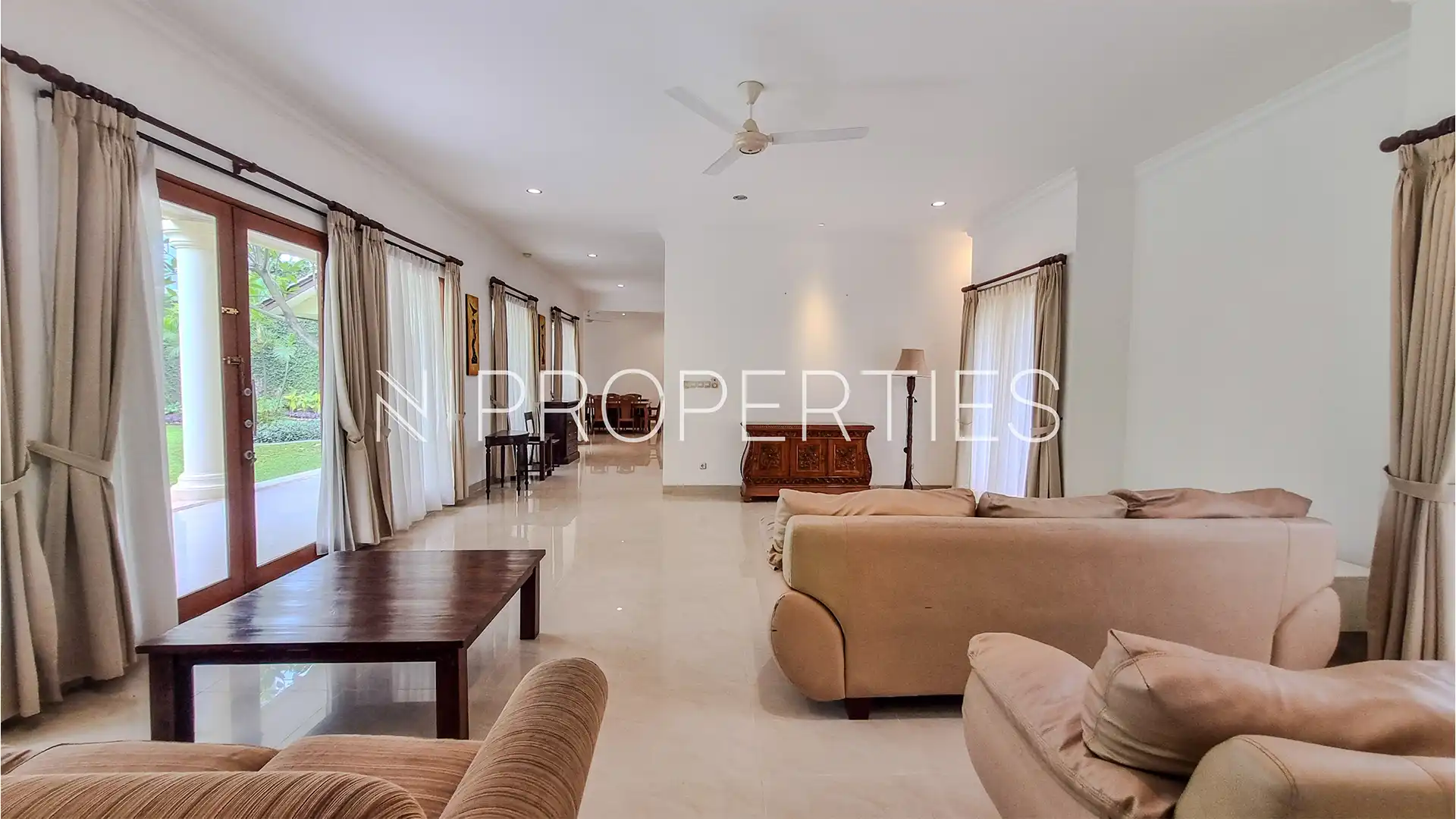 PEJATEN-4BR-LIVING AREA Pejaten – Big 4BR Family Home