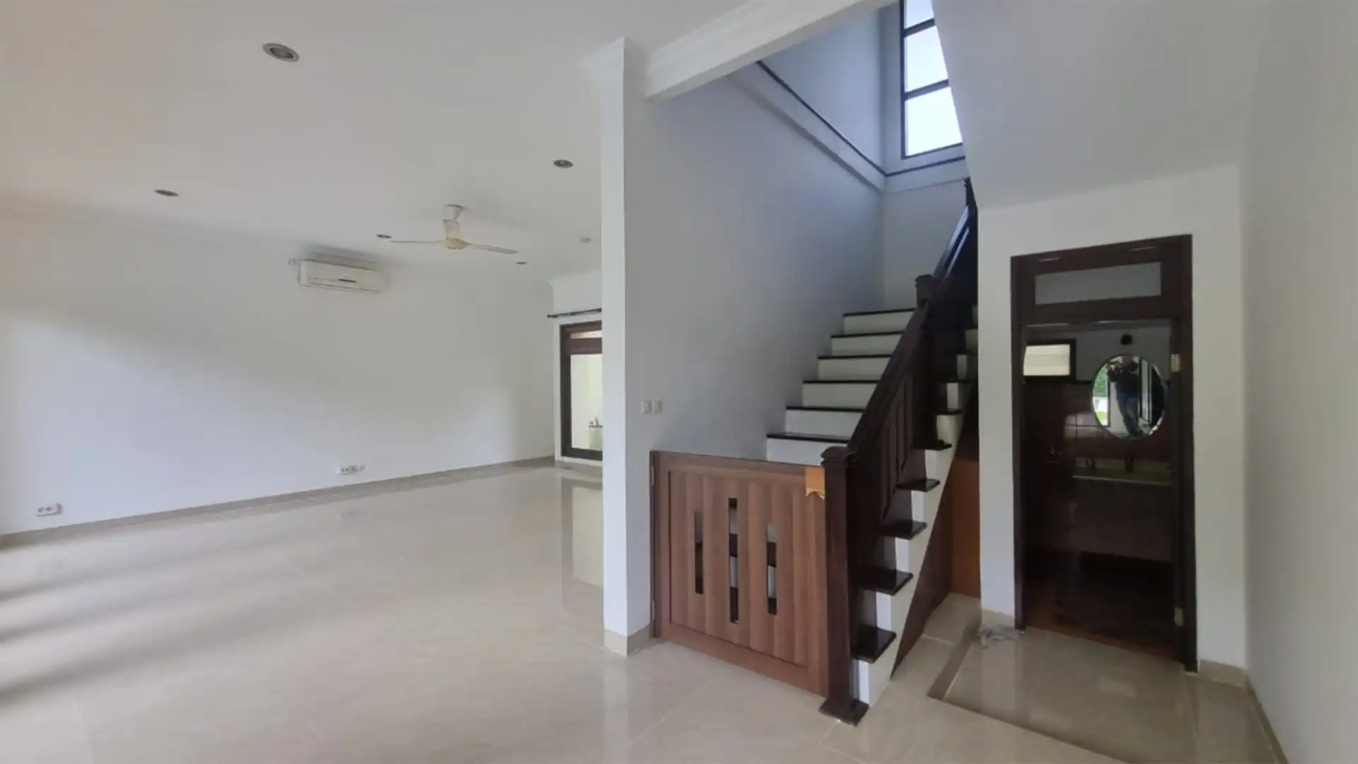 Pejaten – Large Premium 4BR Home