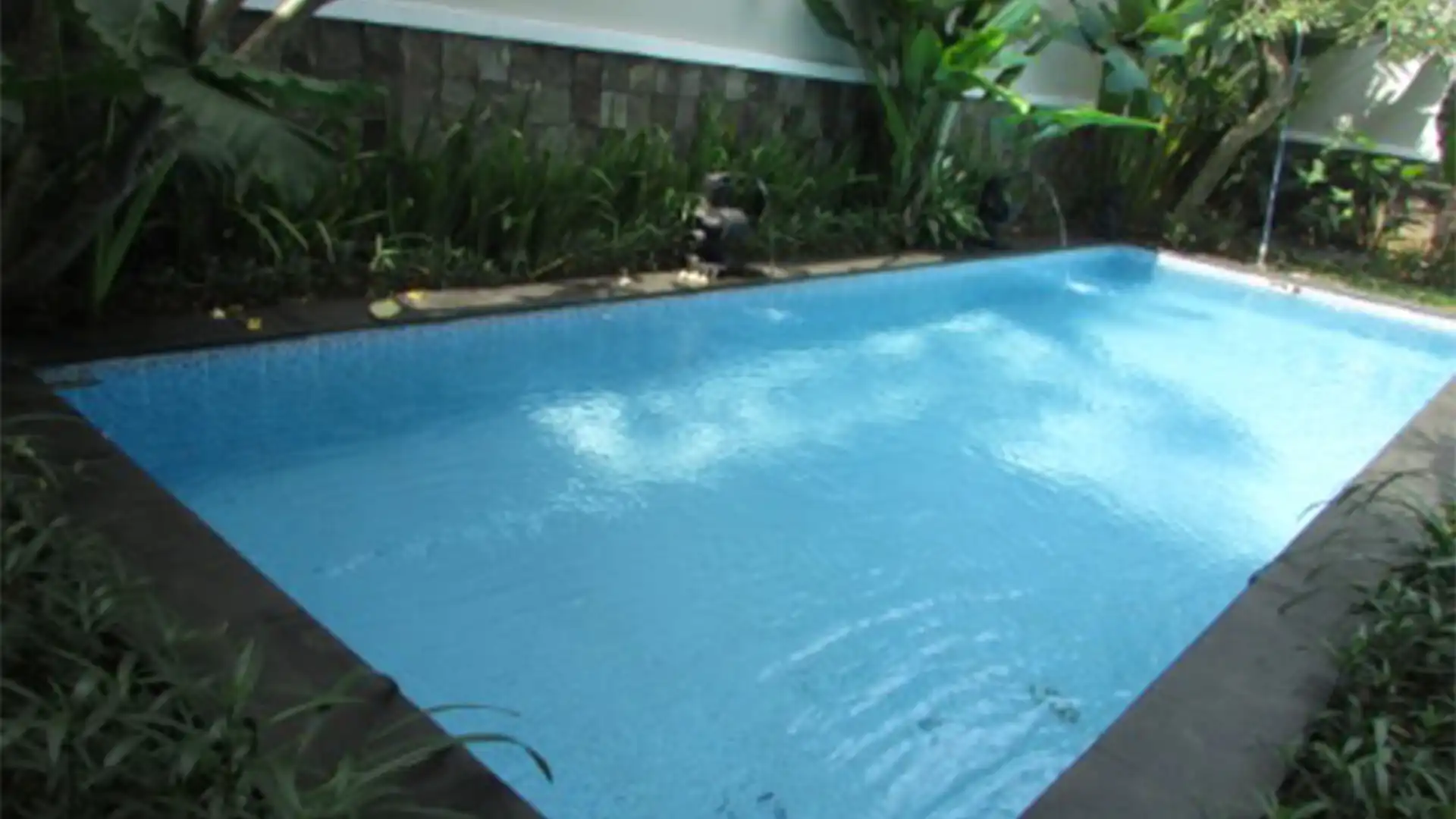 PEJATEN-4BR-SWIMMING POOL
