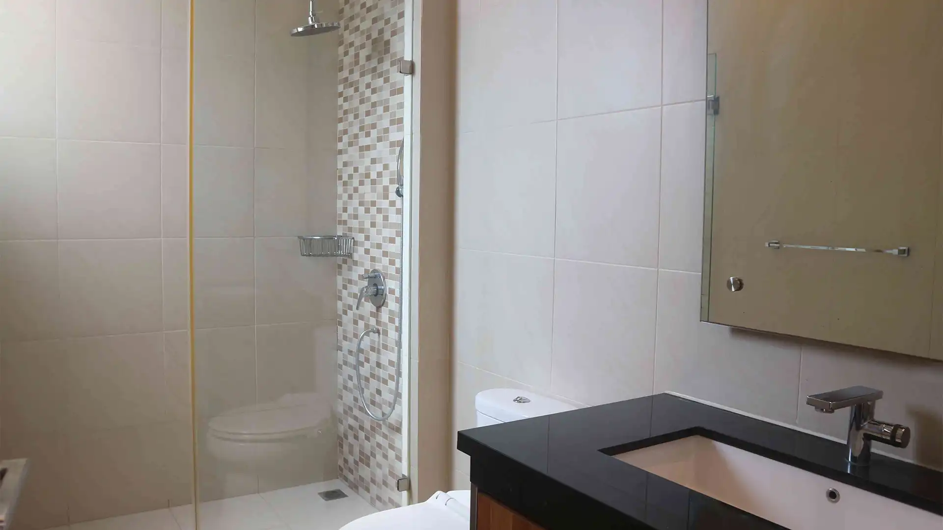 Pejaten House – Premium 5BR Home