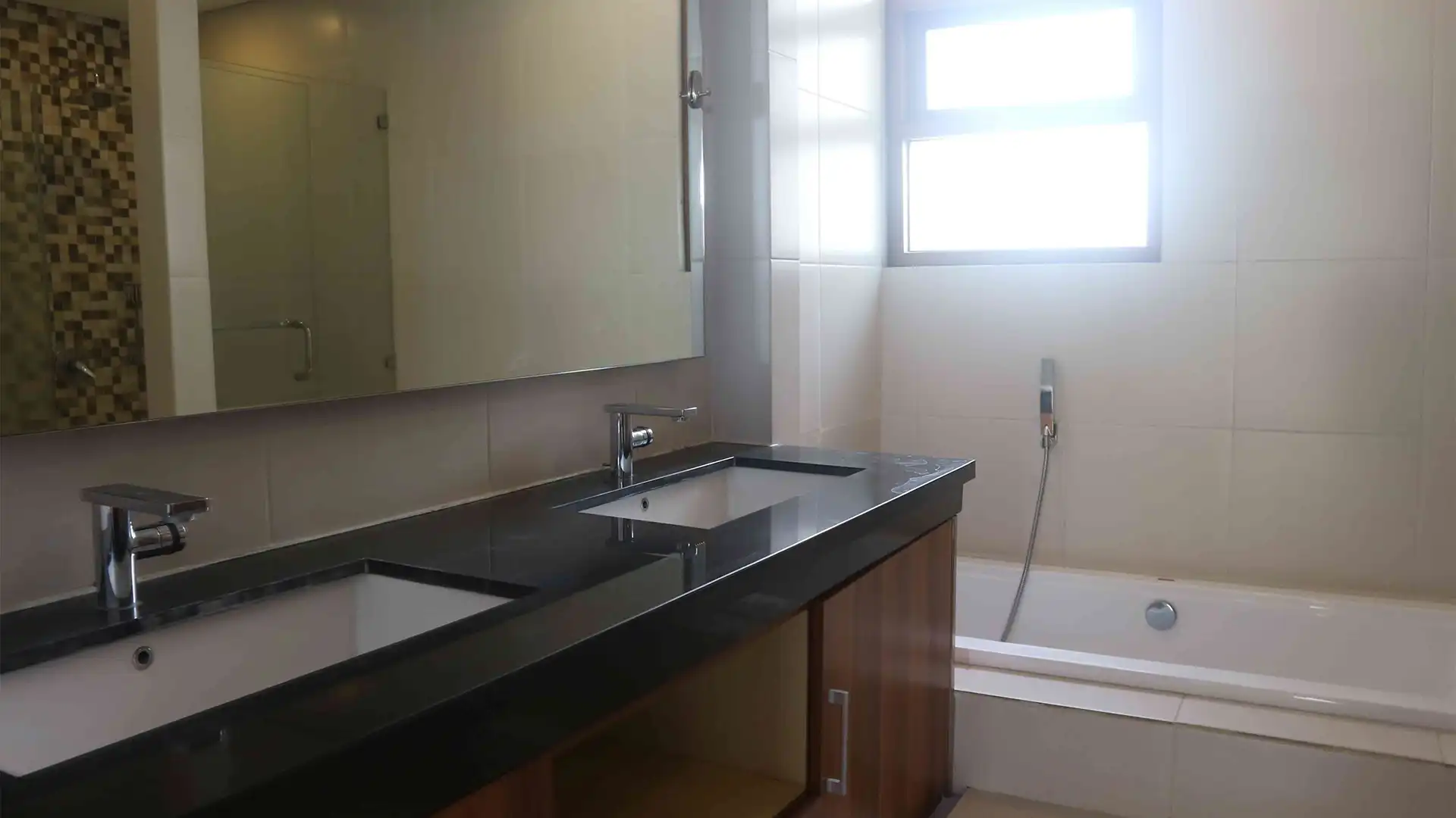 Pejaten House – Premium 5BR Home