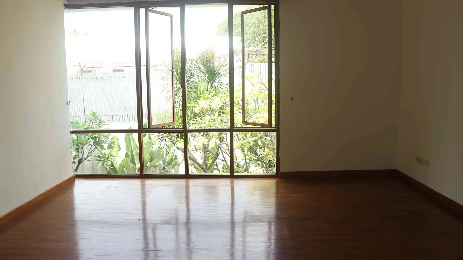 Pejaten House – Premium 5BR Home