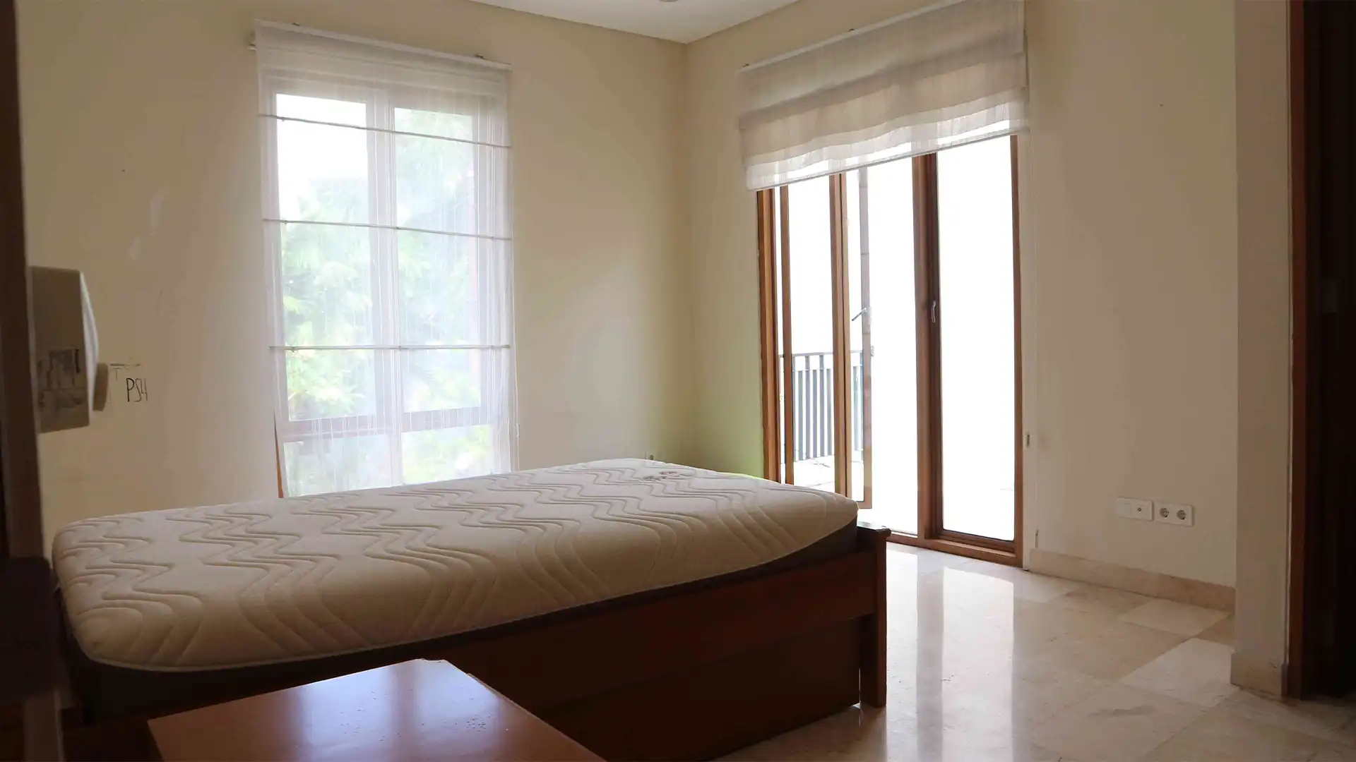 Pejaten Home – Well Balanced 5BR