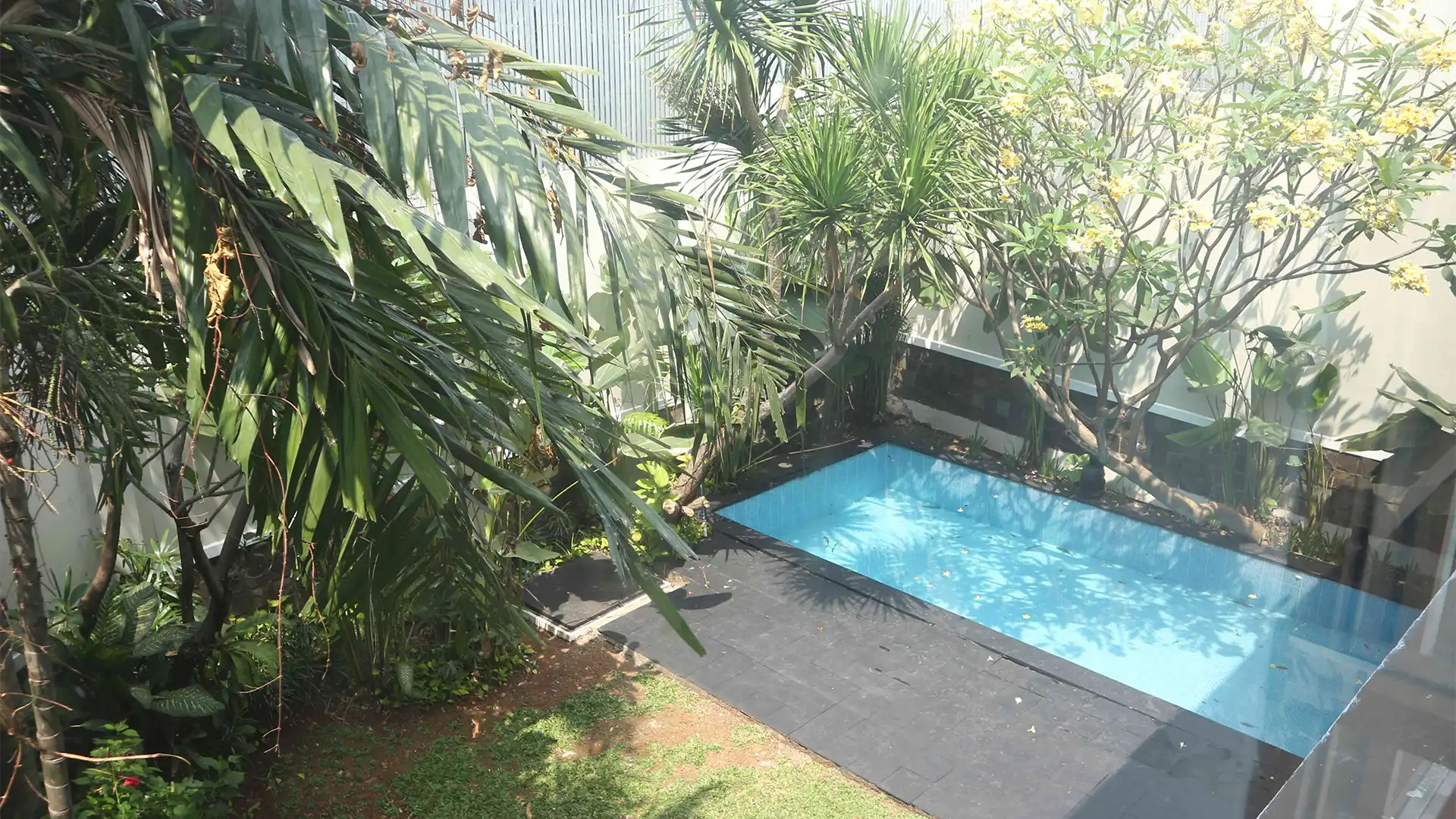 Pejaten House – Premium 5BR Home
