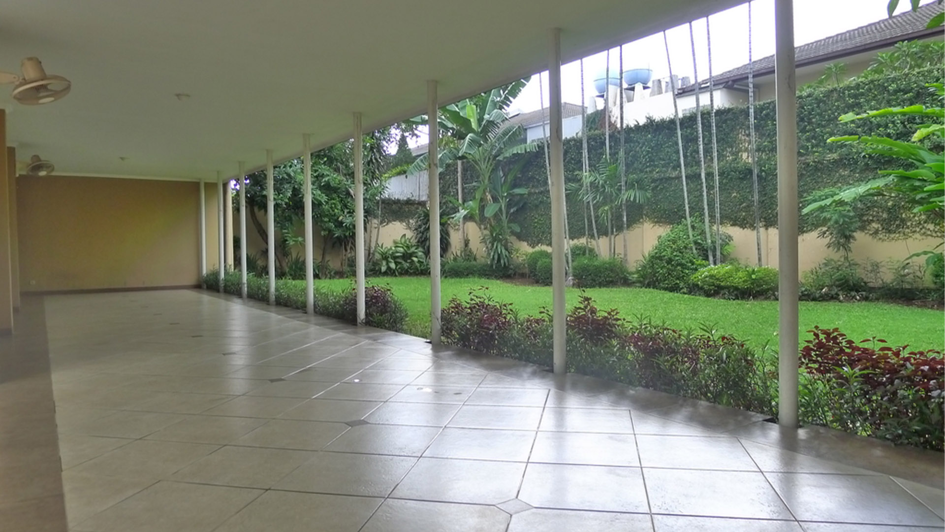 Grand 4BR Family Residence at Cipete