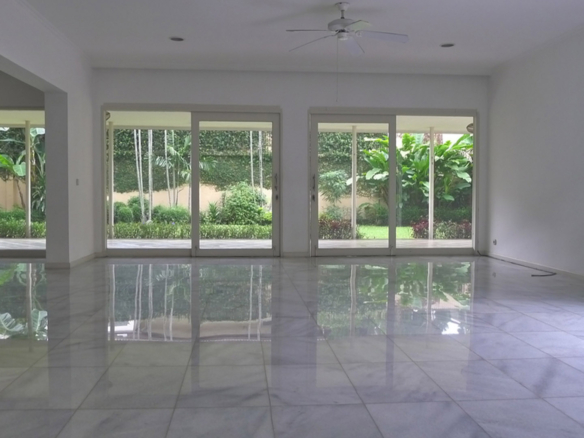 Grand 4BR Family Residence at Cipete