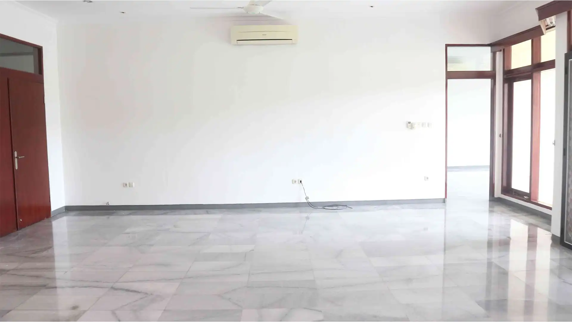 Functional 4BR Family Home at Cipete
