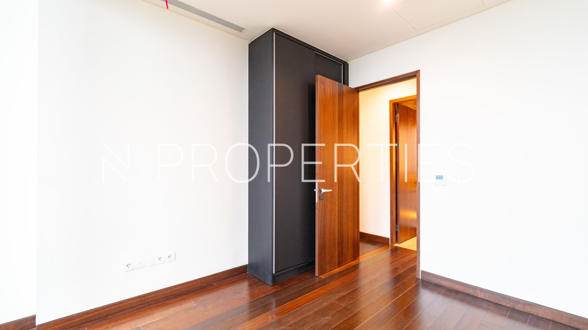 Savyavasa – 3BR – Bedroom Savyavasa – Prime 3BR Luxury Vertical Residence