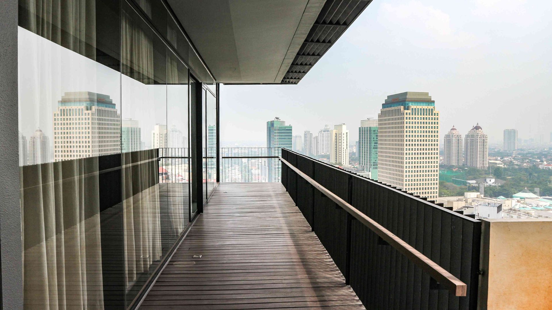 Senopati Suites – 3BR – Balcony Prestigious Residence 3BR at Senopati Suites
