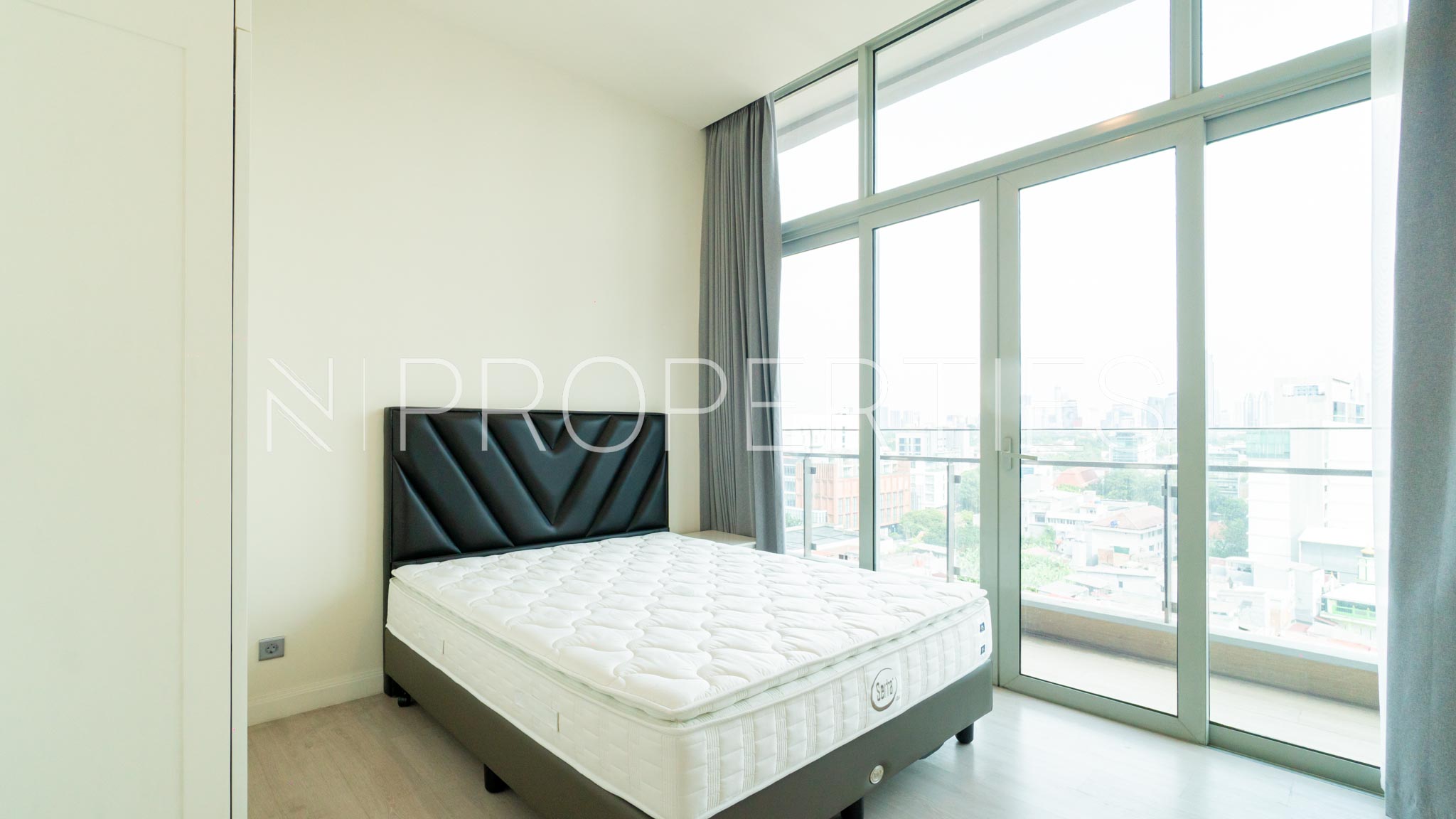 Spacious 2BR Residence – The Stature Menteng