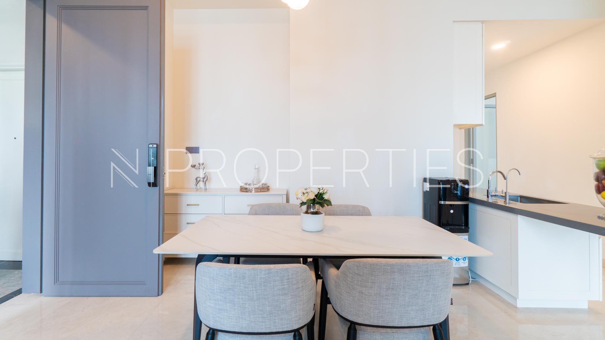 Spacious 2BR Residence – The Stature Menteng