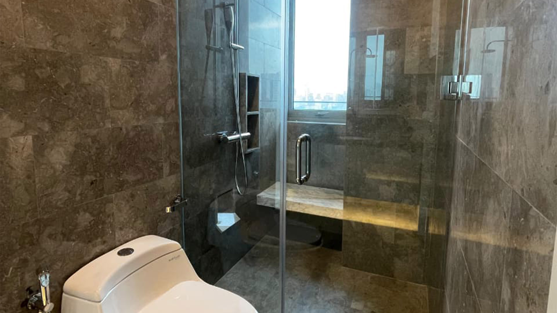Exceptional 4BR Apartment – The Stature Menteng