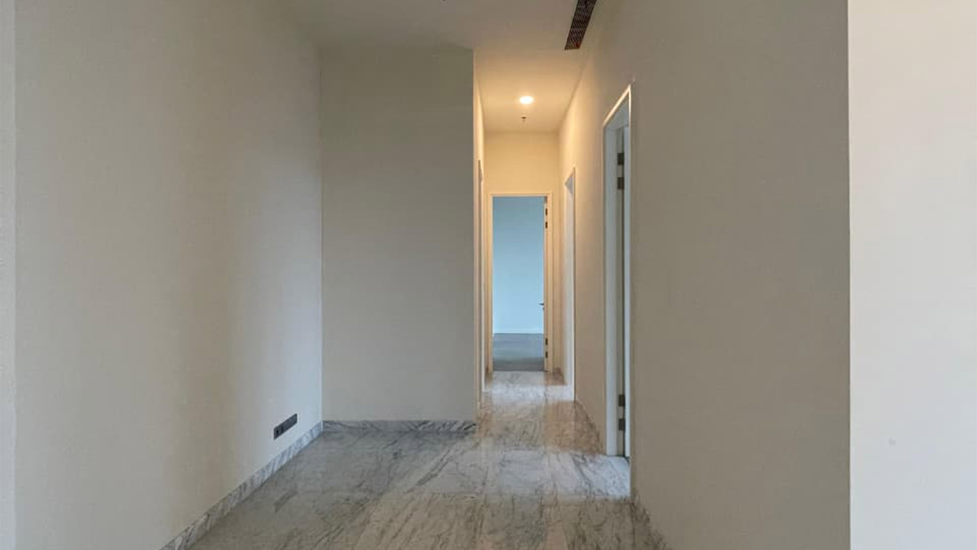 Exceptional 4BR Apartment – The Stature Menteng