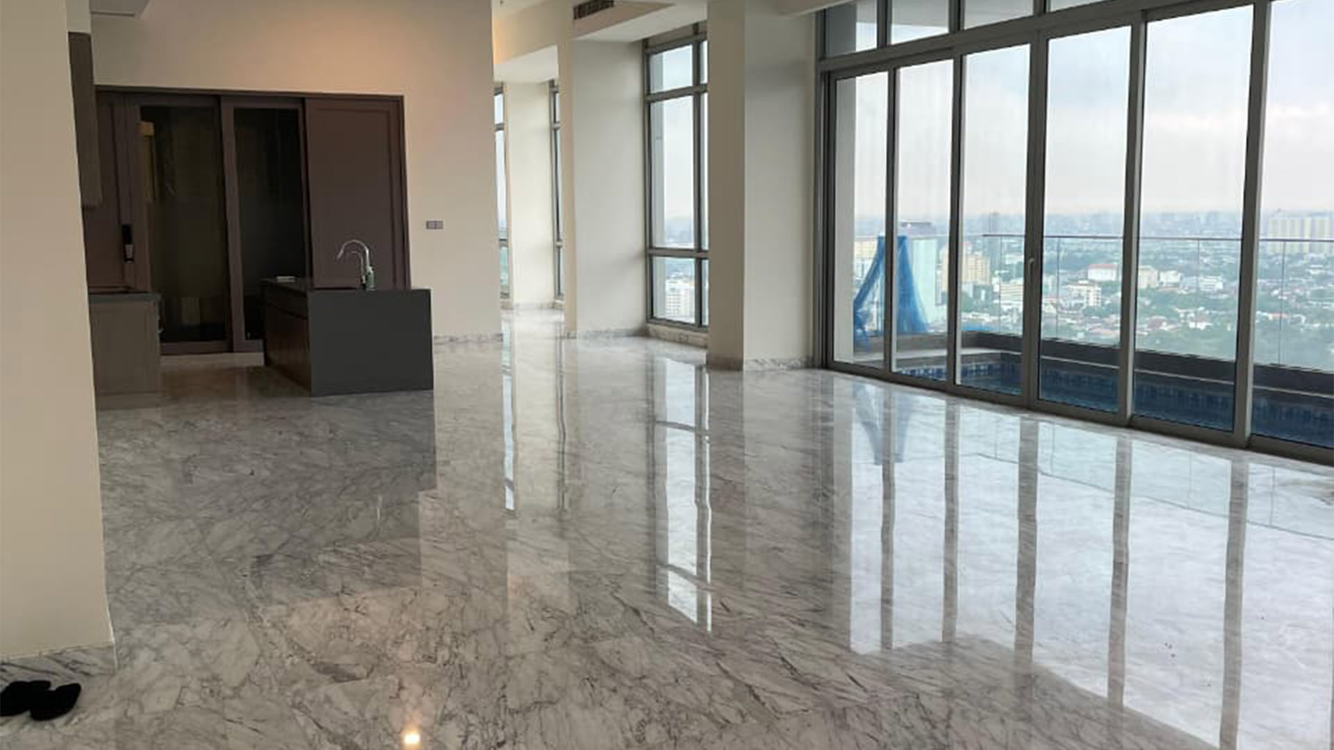 Exceptional 4BR Apartment – The Stature Menteng