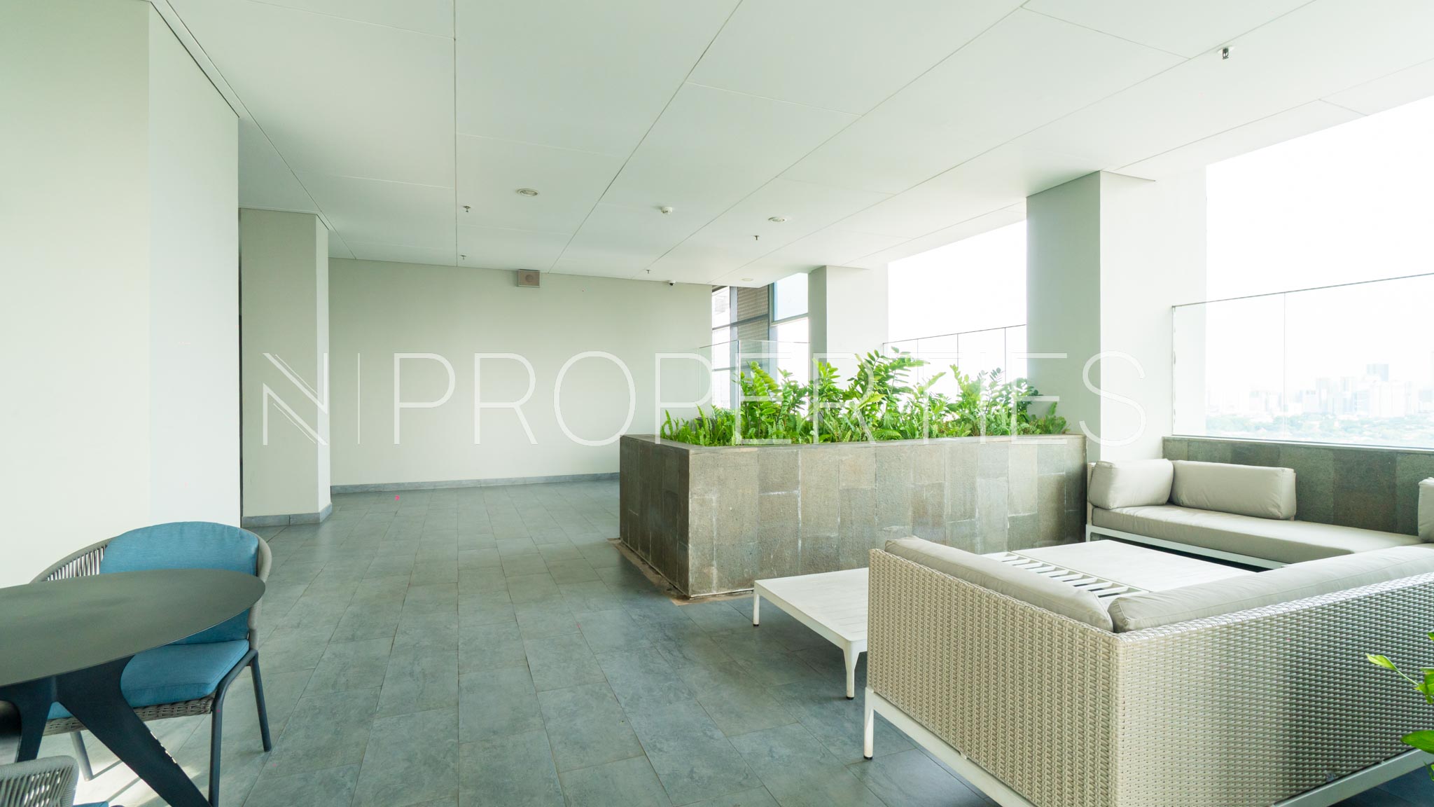 THE STATURE-FACILITY–2 Premium 4BR Residence at The Stature