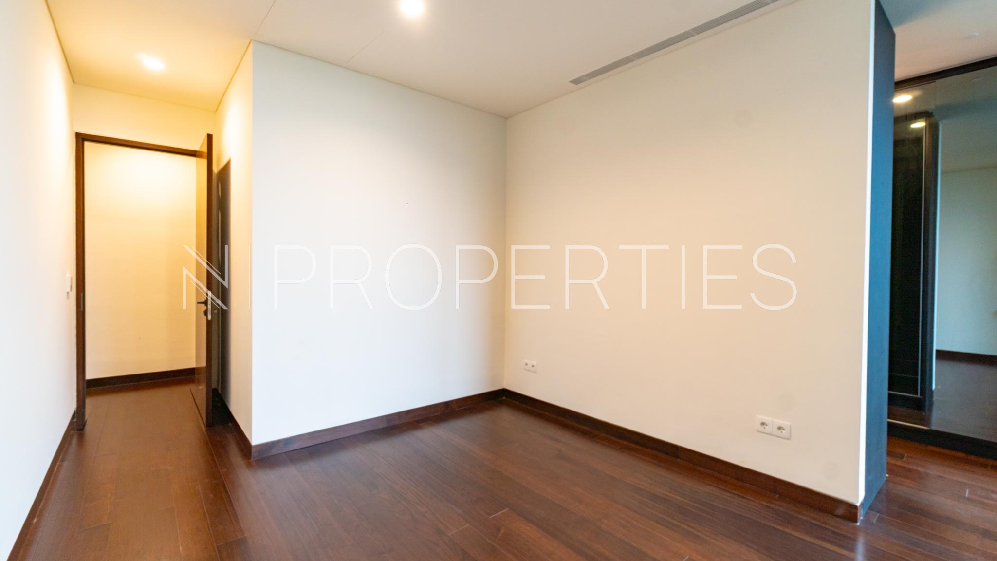 TOWER 2-SAV-3BR-BEDROOM 2 (2) Savyavasa – Large Big Size 3+1BR Residence