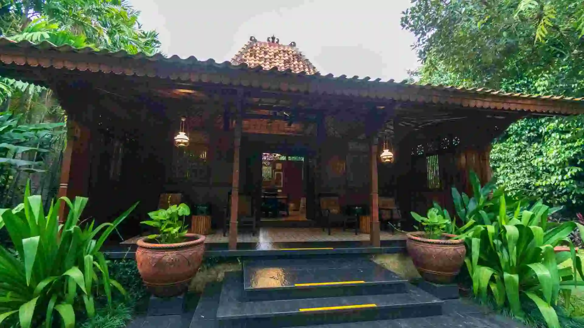 Clubhouse and BBQ area