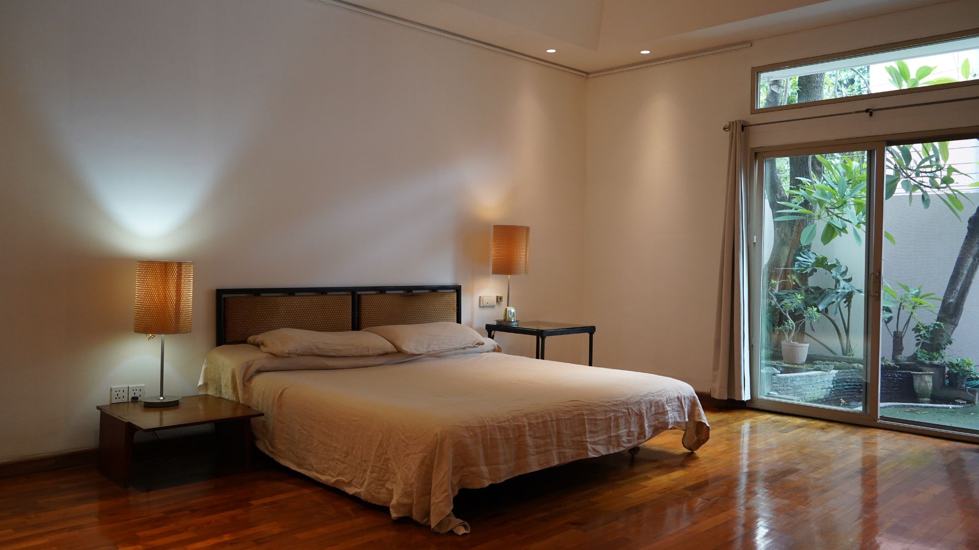 WIDYA CHANDRA-5BR-BEDROOM 5 Big 5BR Family House at Kebayoran Baru