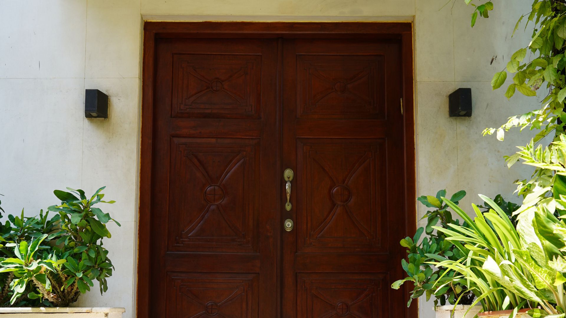WIDYA CHANDRA-5BR-FOYER AREA Big 5BR Family House at Kebayoran Baru